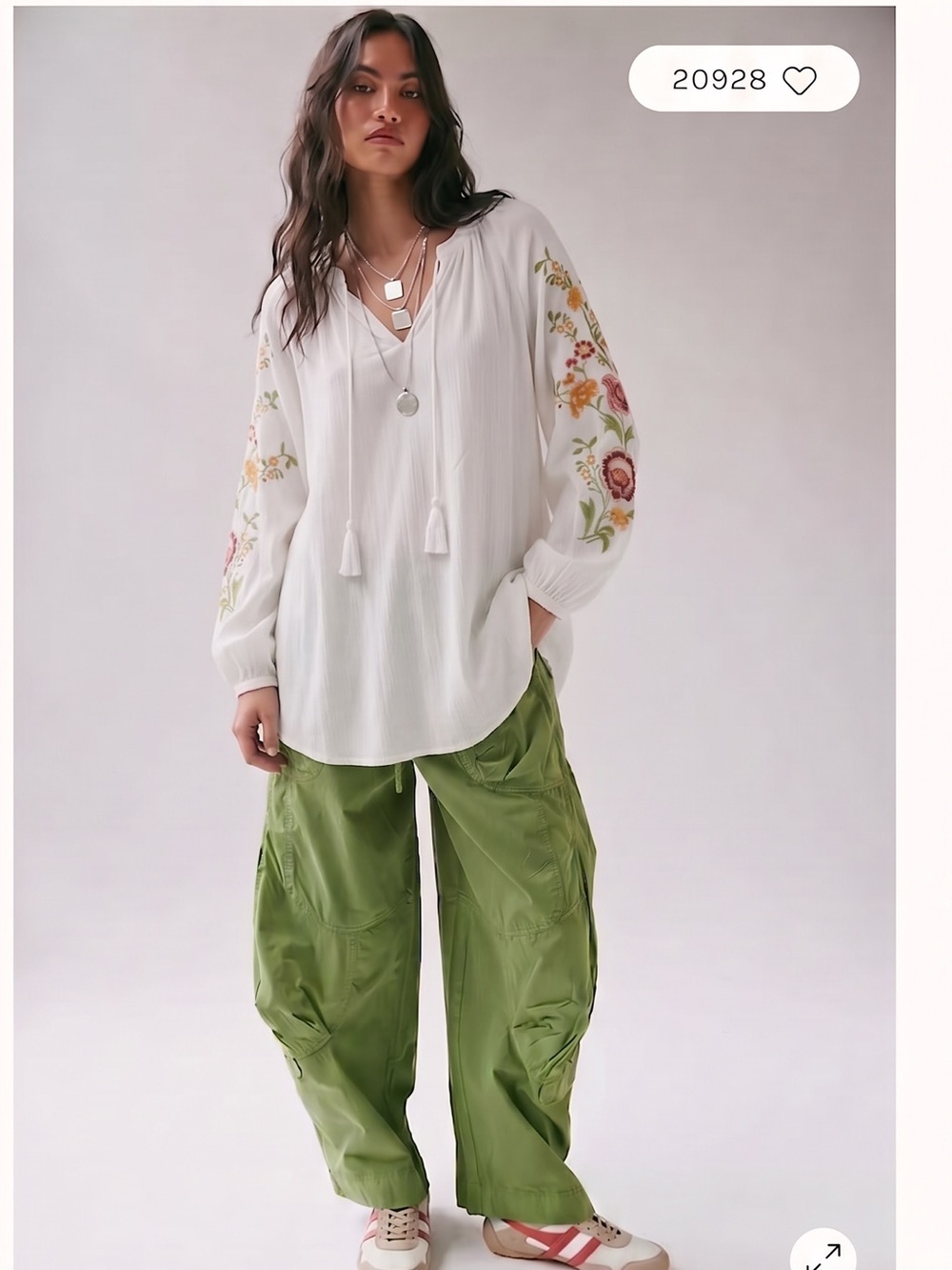 Free People Style White Peasant Blouse with Floral Sleeve Embroidery Size M - Picture 4 of 4